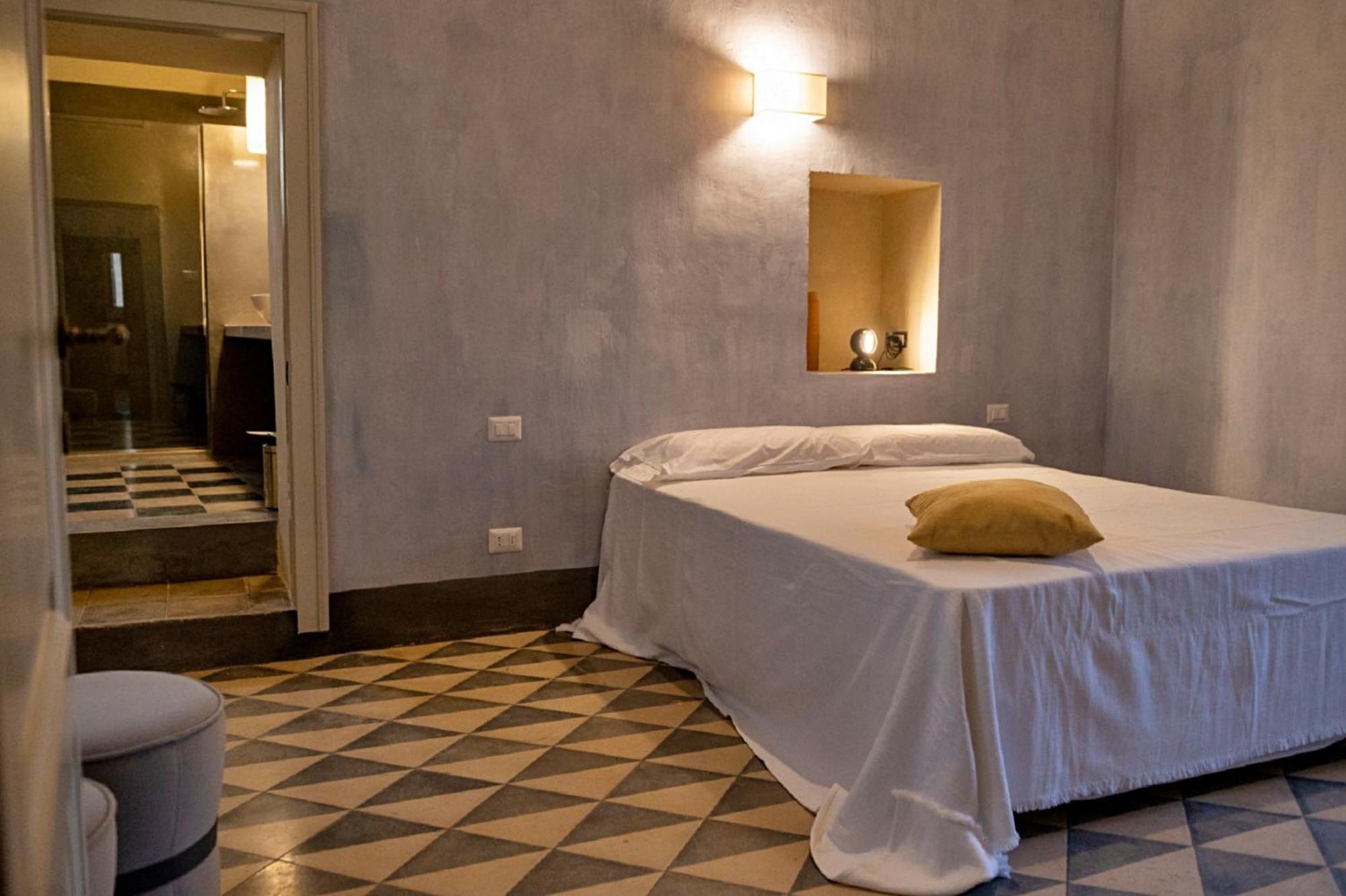 Palazzo Pati Hotel Tiggiano Exterior photo
